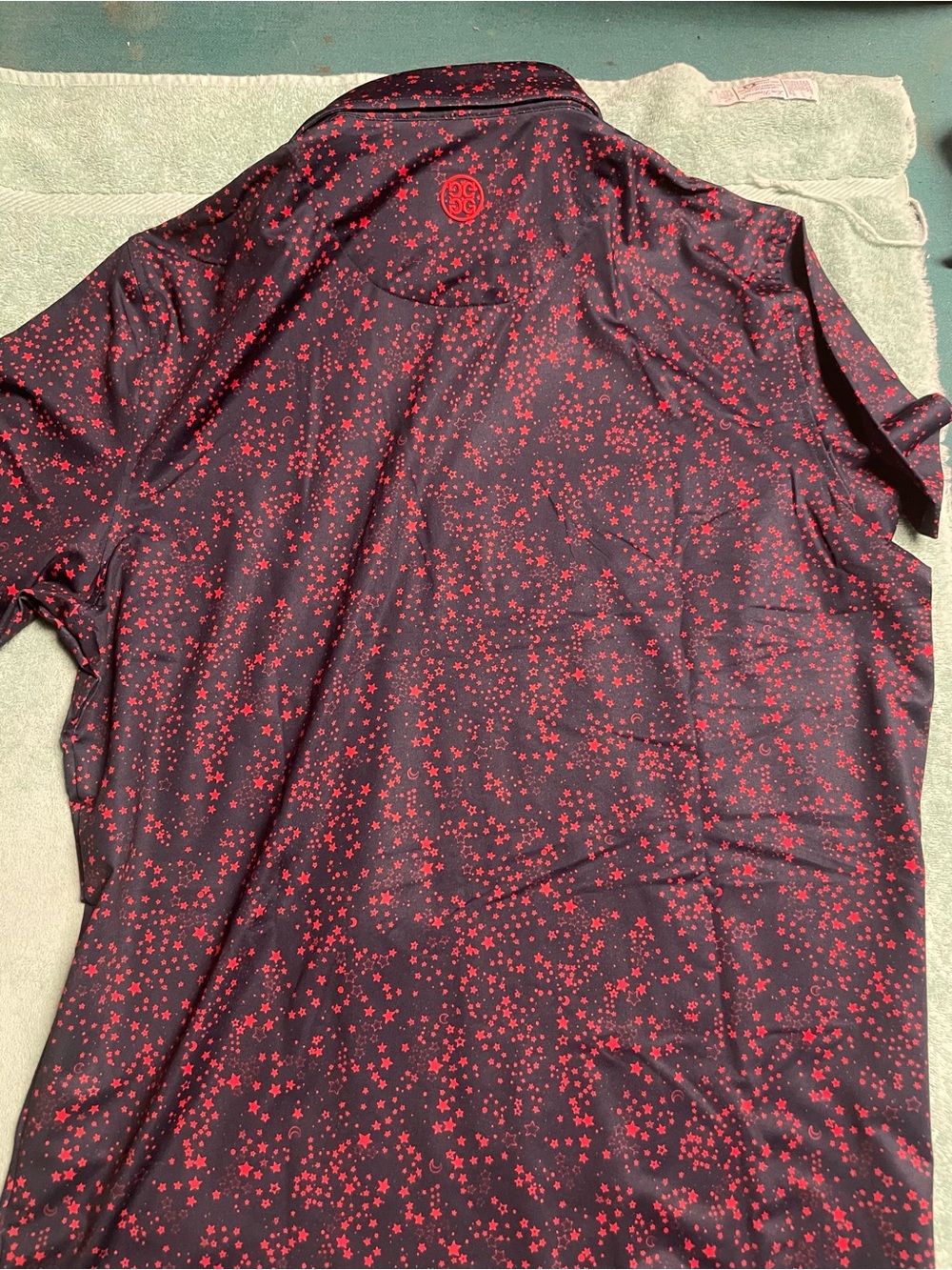G/FORE Performance Polo Red Star Print - Picture 6 of 8